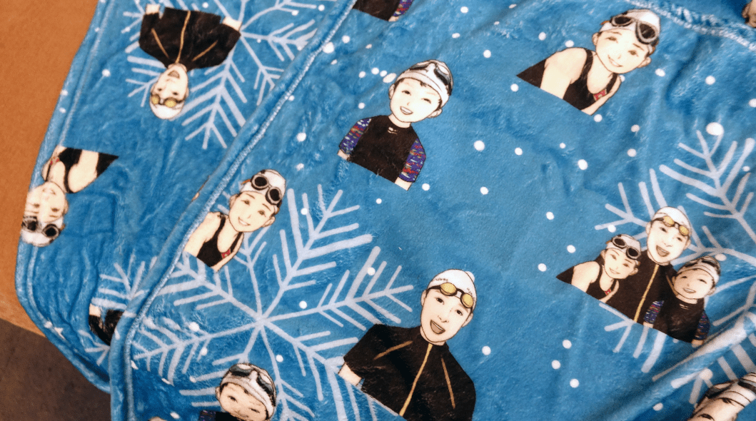 早鳥聖誕禮物定製-客製化插畫毛毯-雪花(藍)款式 Christmas Blanket (Blue) Custom Blanket with tailor-made illustration. - HKGIFTFORU