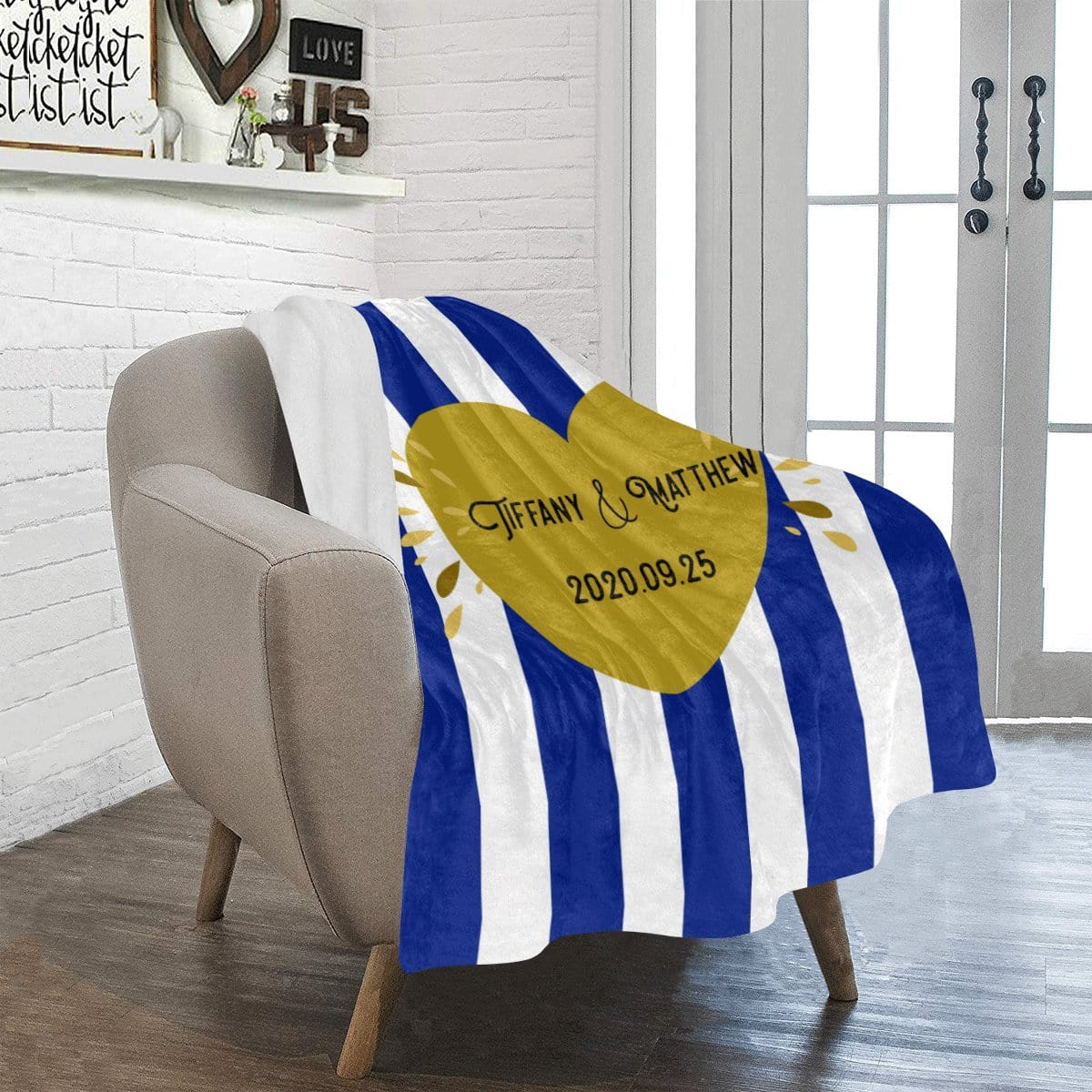 間條心型文字定製毛毯,可自定顏色Big Heart with Striped Pattern- Custom Blanket with tailor-made wording - HKGIFTFORU